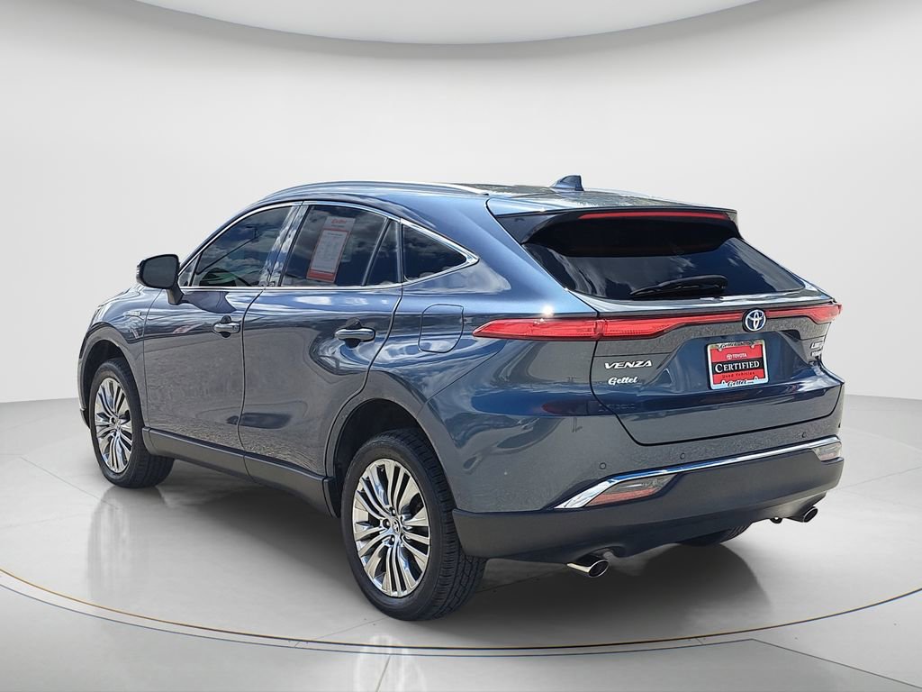 Certified 2021 Toyota Venza Limited image 6