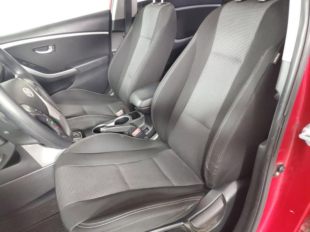 Used 2016 Hyundai Elantra GT FWD image 12
