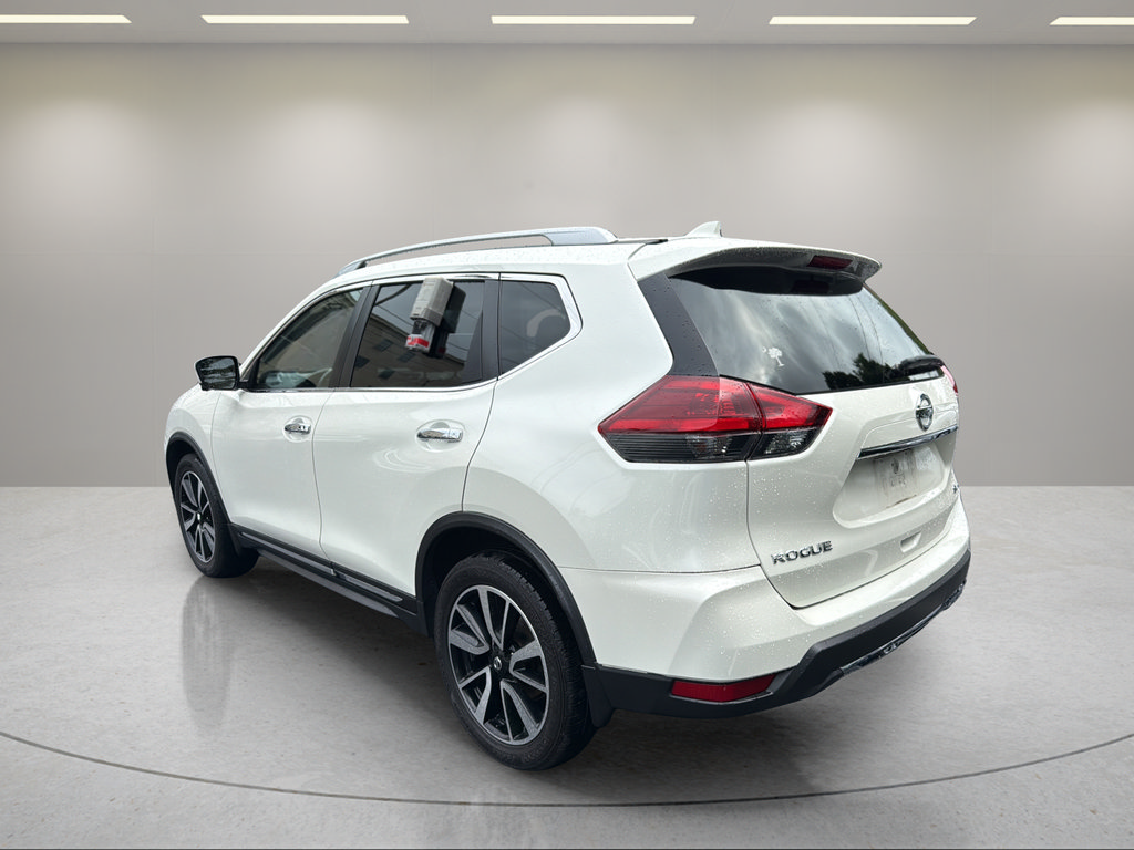 Used 2018 Nissan Rogue SL w/ Premium Package AWD/4WD image 8