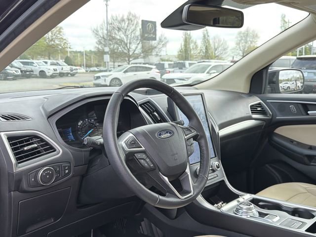 Used 2022 Ford Edge SEL w/ Convenience Package image 7