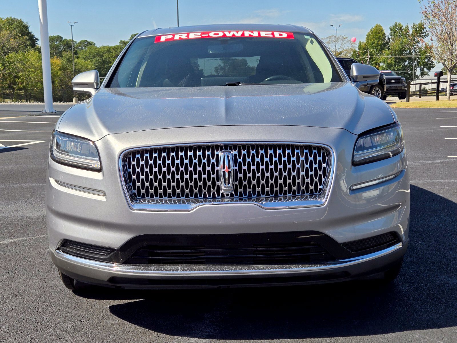 Used 2023 Lincoln Nautilus Reserve w/ Cargo Utility Package AWD/4WD image 8