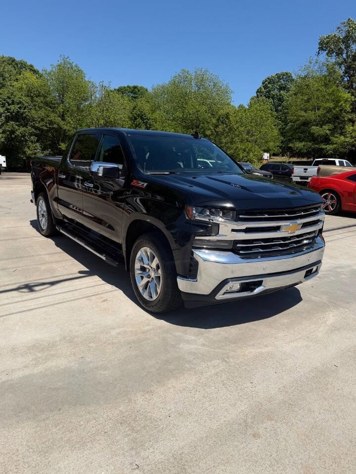 Used 2019 Chevrolet Silverado 1500 LTZ w/ LTZ Premium Package AWD/4WD image 7