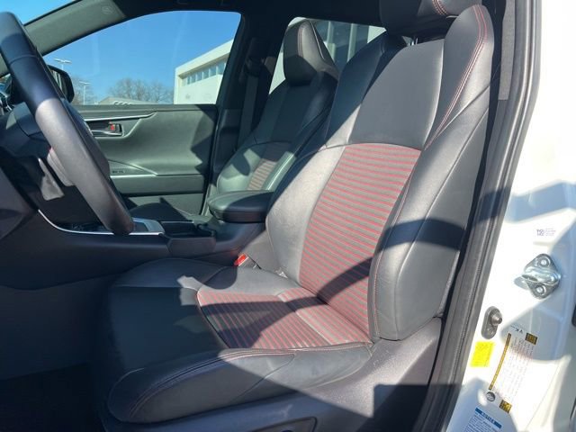 Used 2021 Toyota RAV4 XSE image 29