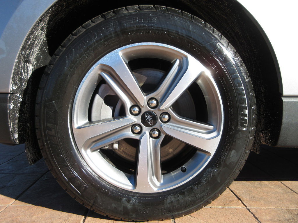 Certified 2023 Ford Edge SEL w/ Convenience Package AWD/4WD image 9
