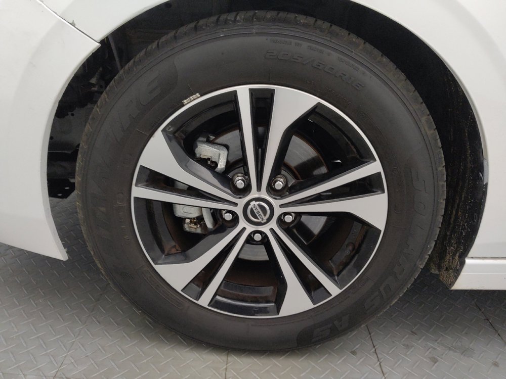 Used 2022 Nissan Sentra SV FWD image 31