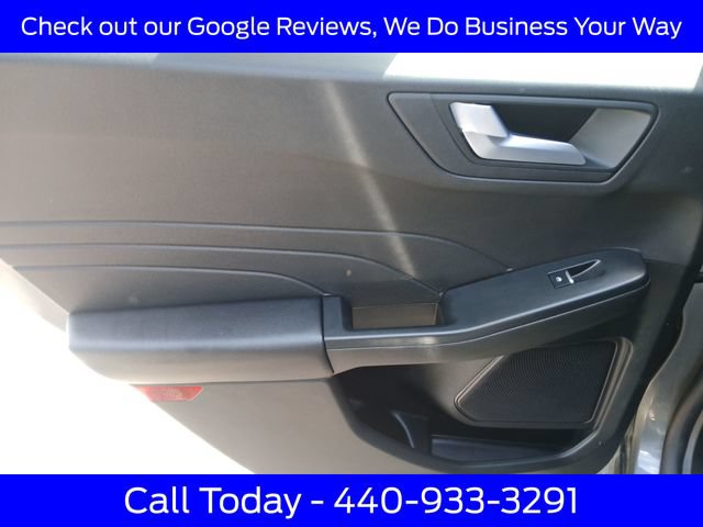 Used 2024 Ford Escape ST-Line w/ Tech Pack #1 AWD/4WD image 30