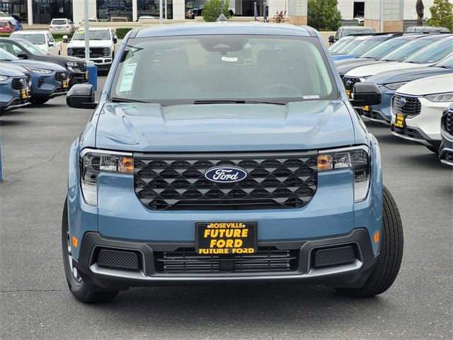 New 2025 Ford Maverick XLT image 3