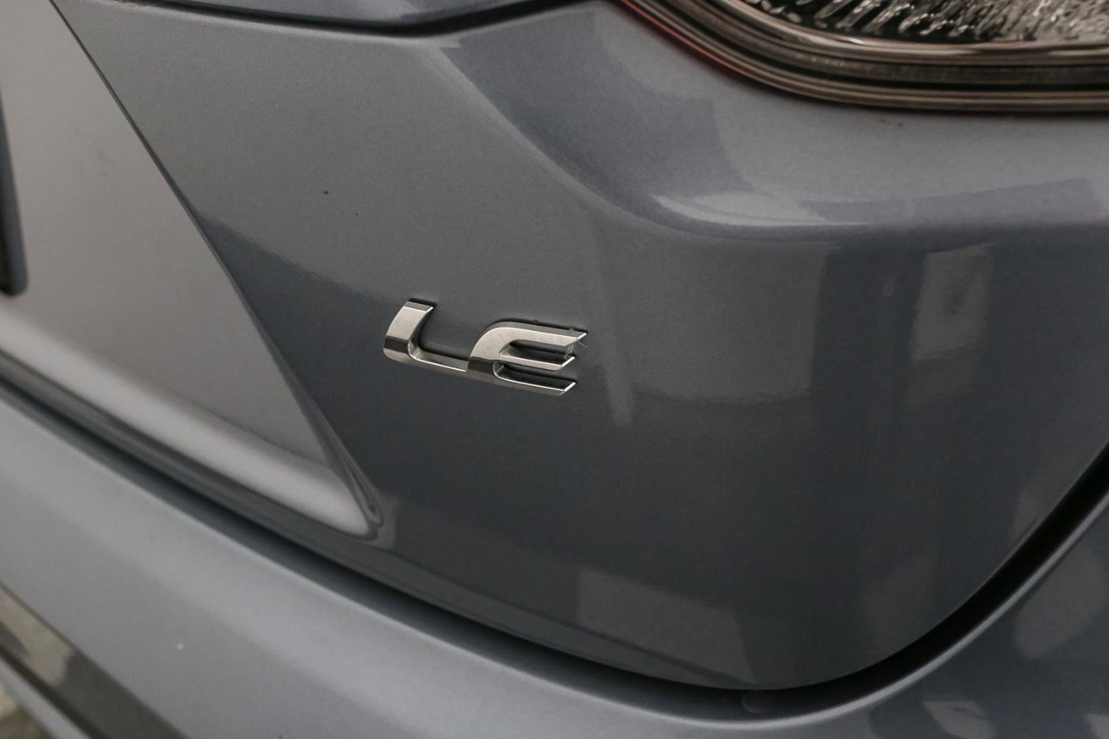 Used 2022 Toyota Corolla LE image 11