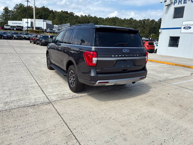 Used 2024 Ford Expedition XLT AWD/4WD image 20