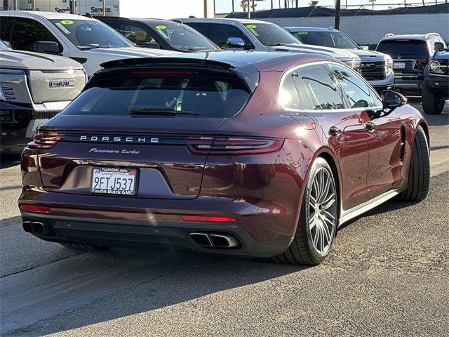 Used 2018 Porsche Panamera Turbo image 4