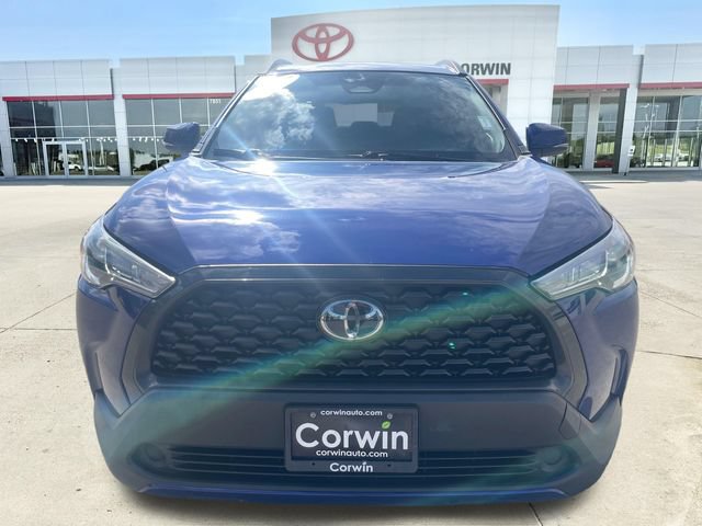 Certified 2023 Toyota Corolla Cross LE w/ Moonroof Package AWD/4WD image 8
