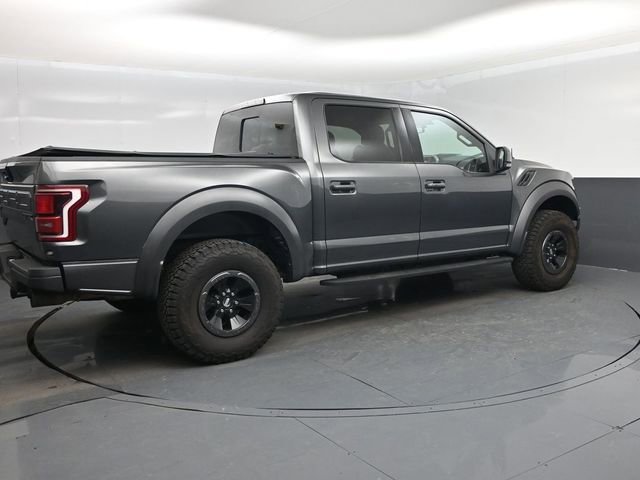 Used 2018 Ford F150 Raptor w/ Equipment Group 802A Luxury image 3