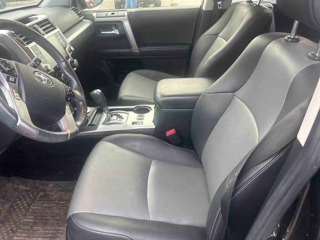 Used 2023 Toyota 4Runner SR5 Premium w/ Moonroof Package AWD/4WD image 8