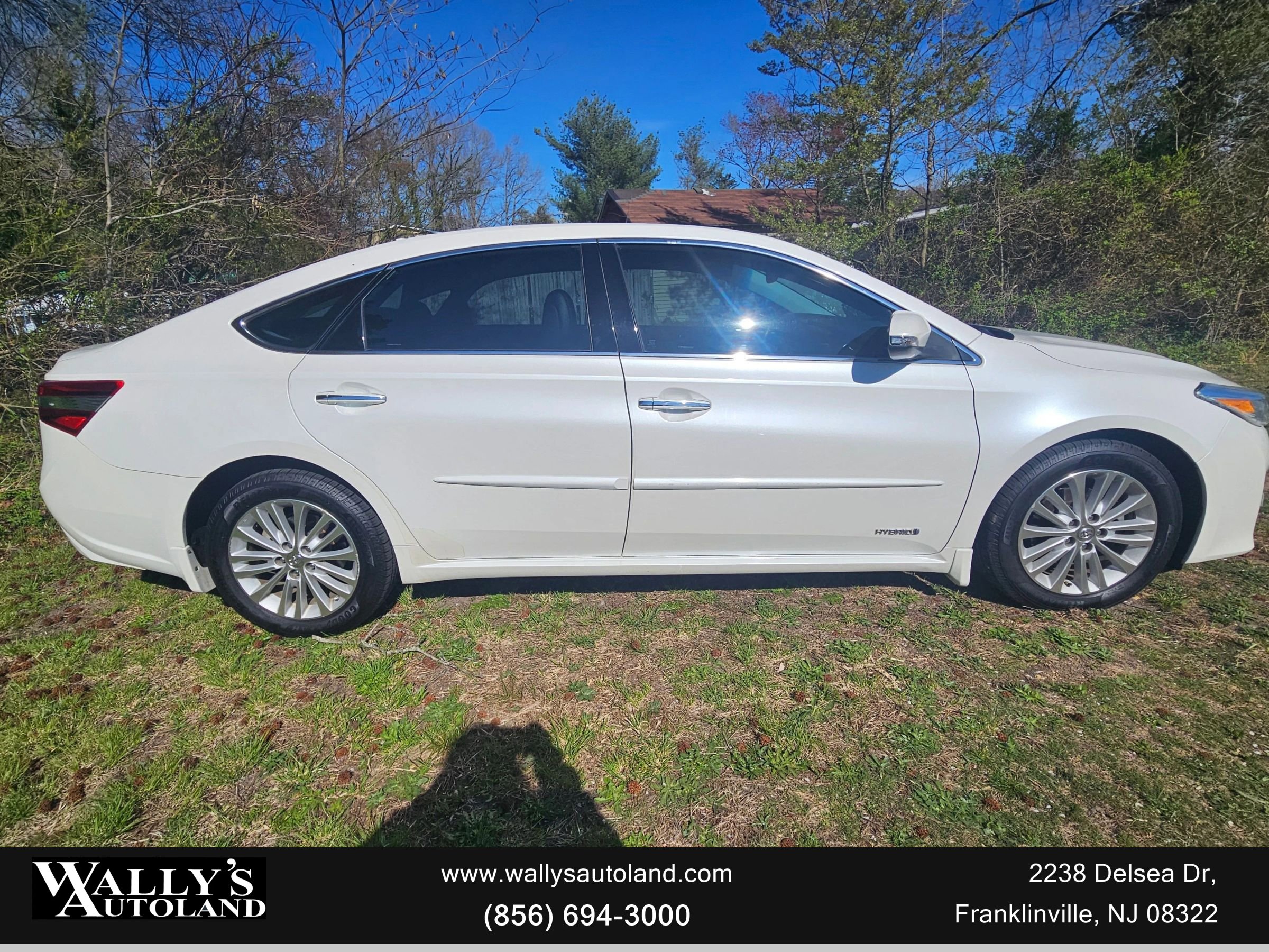 Used 2015 Toyota Avalon Limited FWD image 9