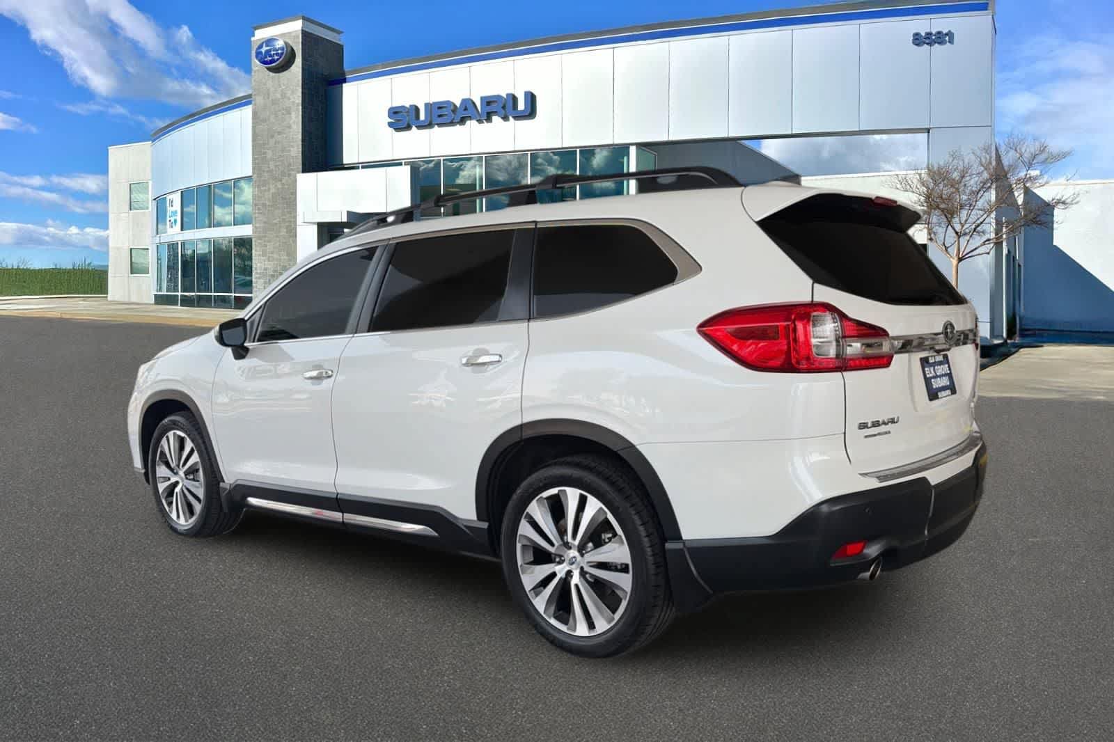 Used 2019 Subaru Ascent Touring w/ Popular Package #3 AWD/4WD image 8