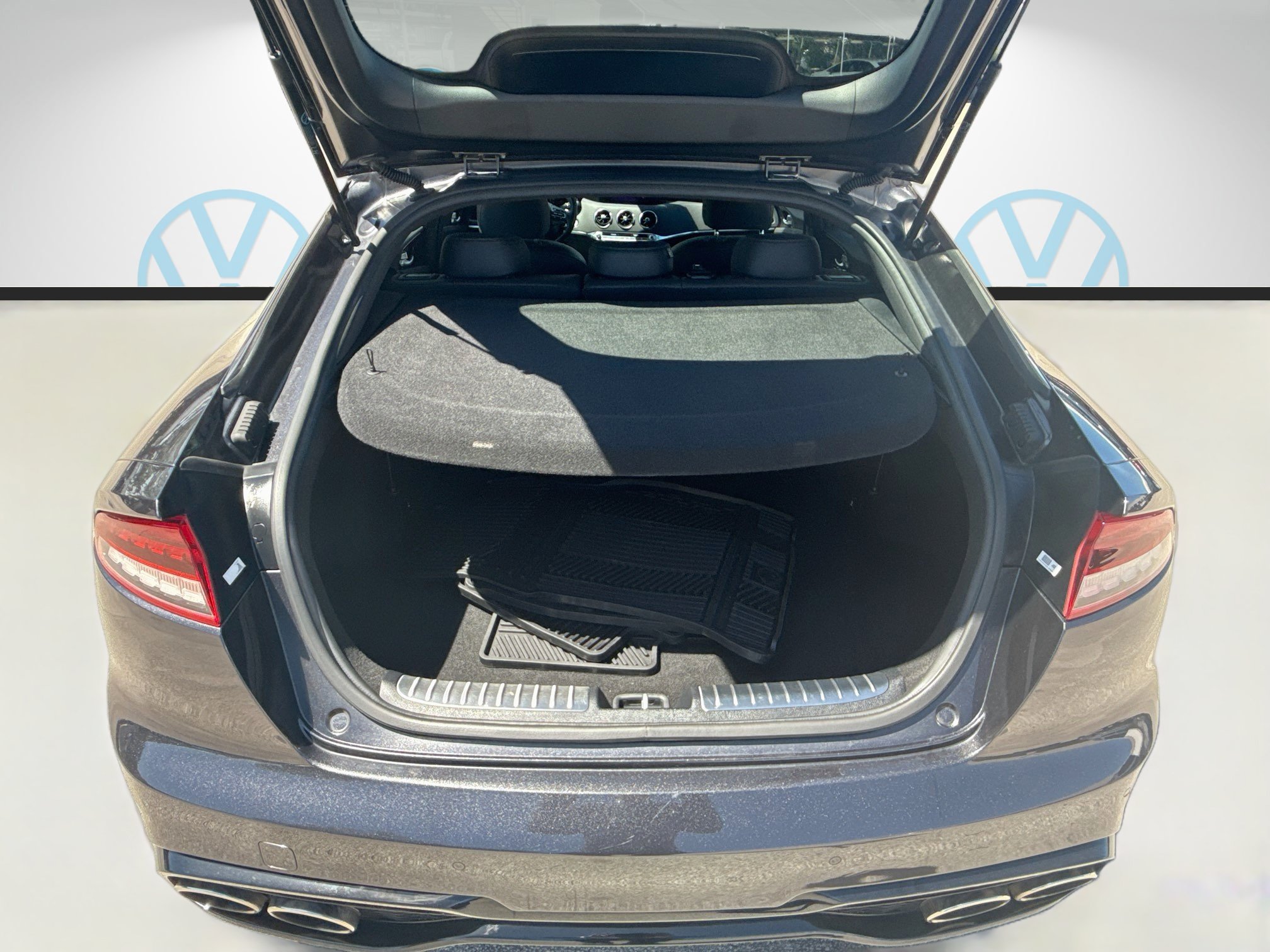 Used 2023 Kia Stinger GT-Line RWD image 27