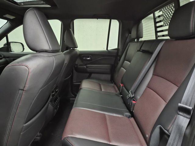 Used 2024 Honda Ridgeline Black Edition image 15