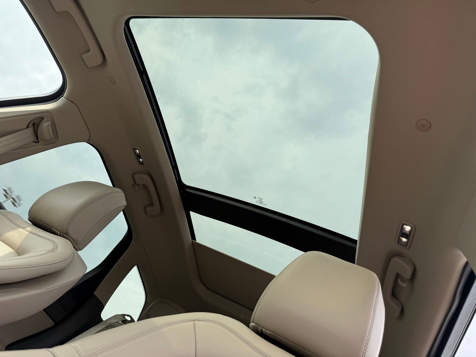 Used 2022 Lincoln Corsair Reserve w/ Equipment Group 201A image 41