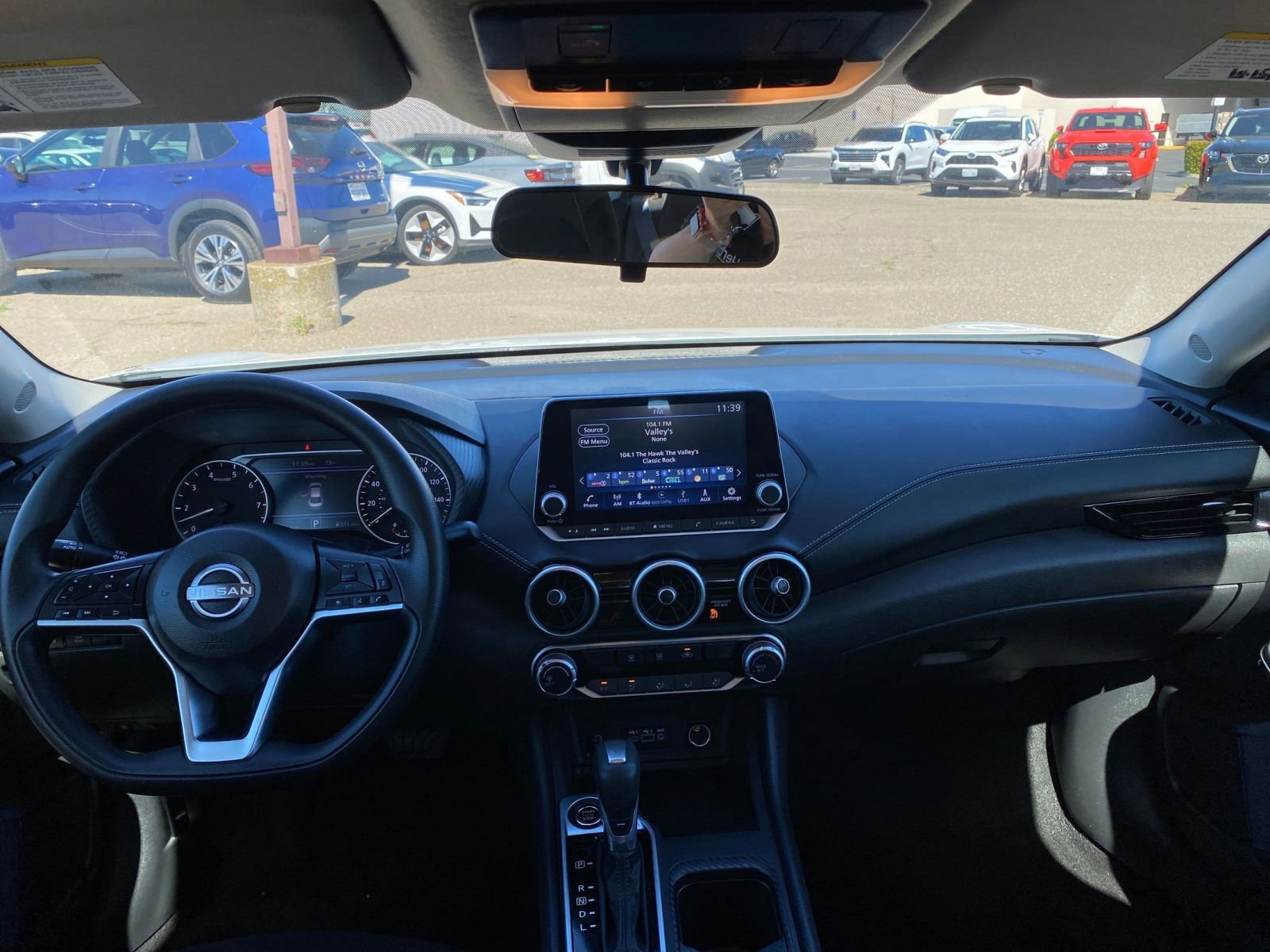 Used 2025 Nissan Sentra SV image 33