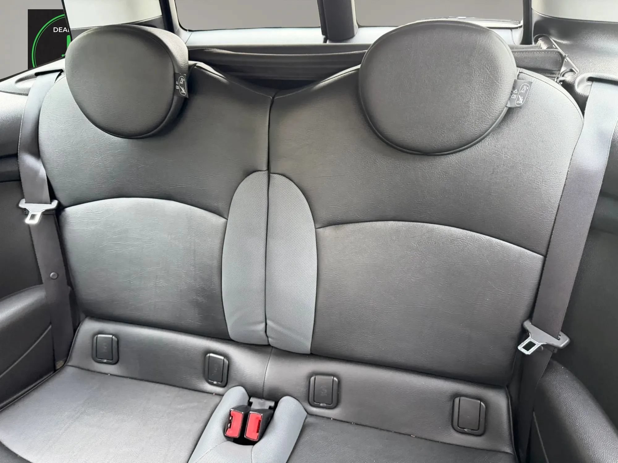 Used 2009 MINI Cooper Clubman Hardtop FWD image 11