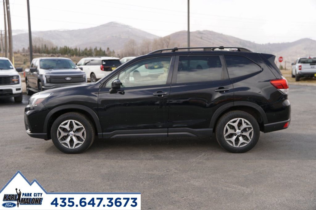 Used 2020 Subaru Forester Premium image 3