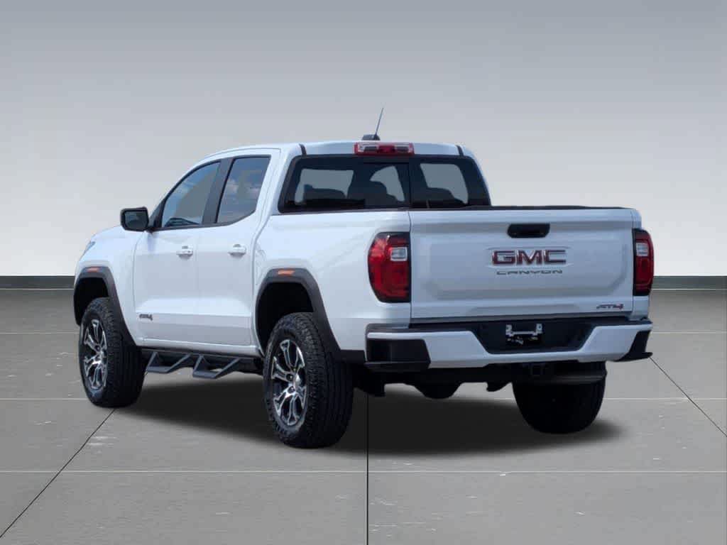 Used 2023 GMC Canyon AT4 AWD/4WD image 4