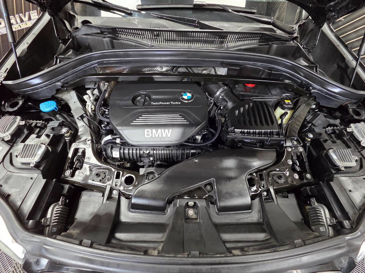 Used 2017 BMW X1 xDrive28i image 31