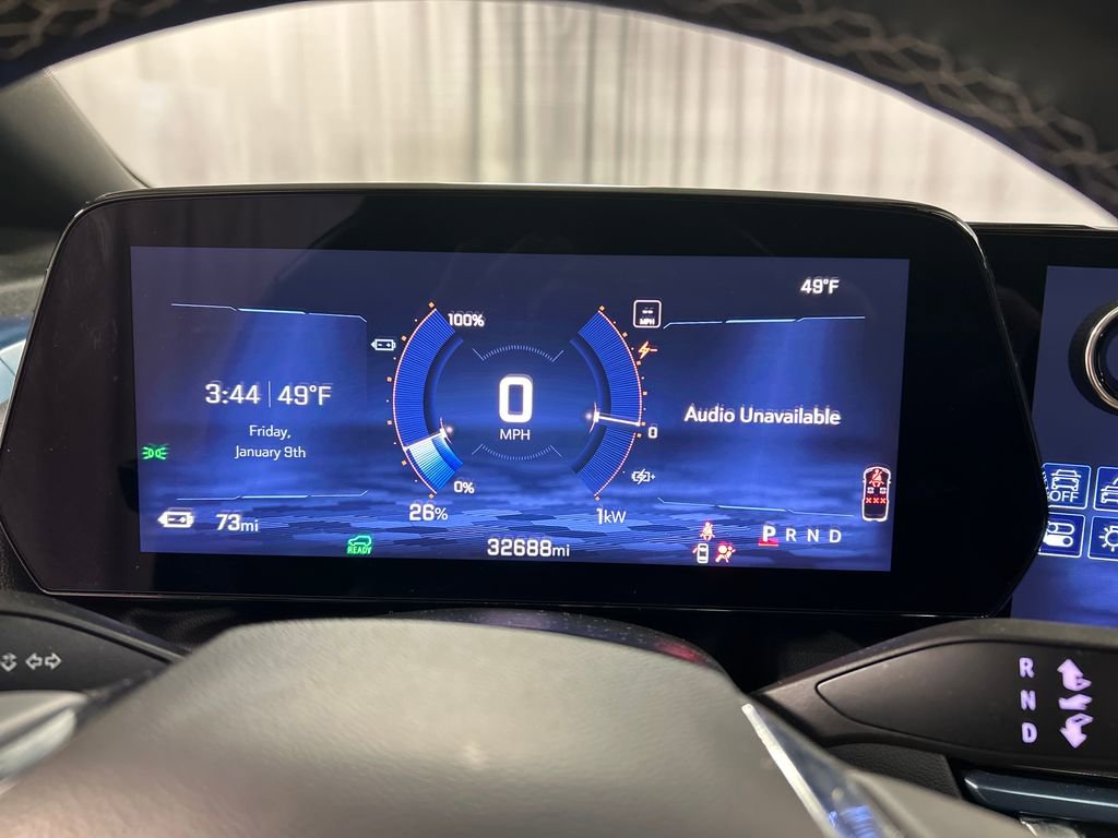 Used 2025 Chevrolet Equinox EV LT w/ Convenience Package FWD image 16