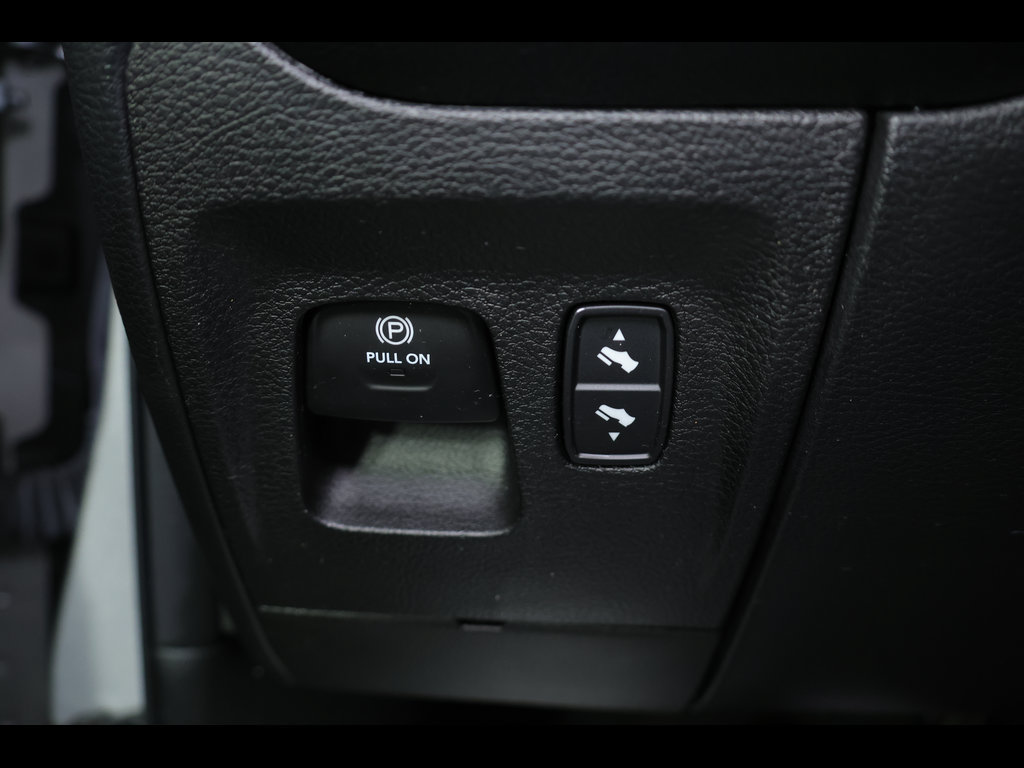 Used 2022 RAM 1500 Big Horn AWD/4WD image 23