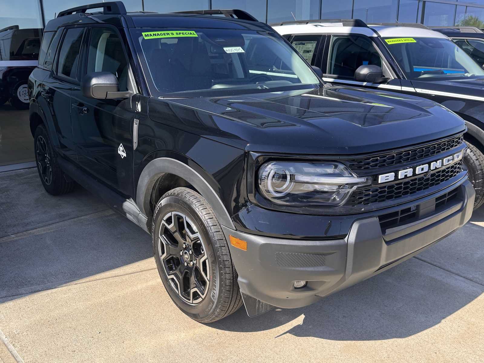 New 2025 Ford Bronco Sport Outer Banks AWD/4WD image 2