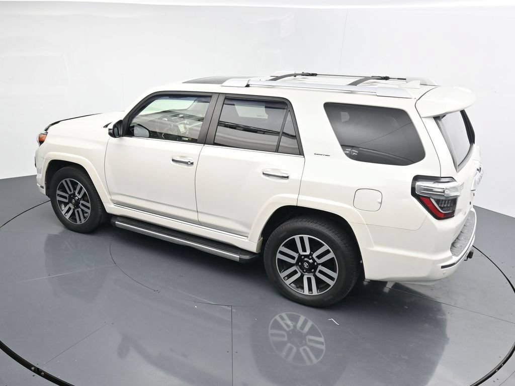Used 2017 Toyota 4Runner Limited AWD/4WD image 13