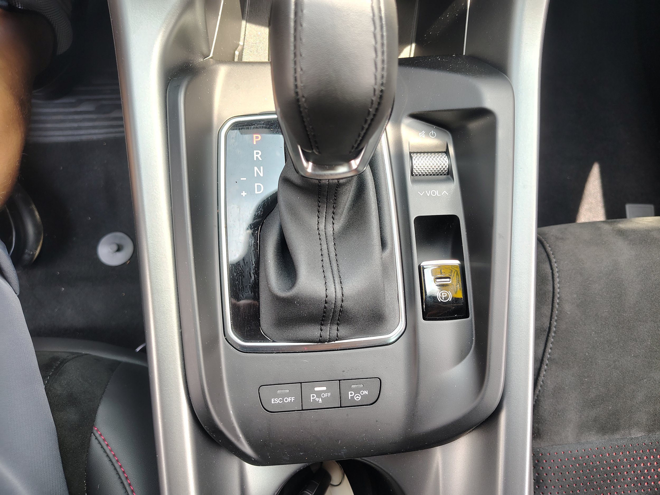 Certified 2025 Dodge Hornet GT AWD/4WD image 39