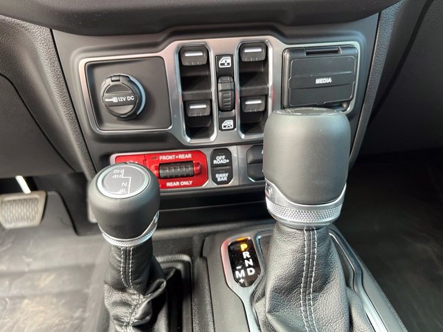 New 2026 Jeep Gladiator Rubicon AWD/4WD image 37