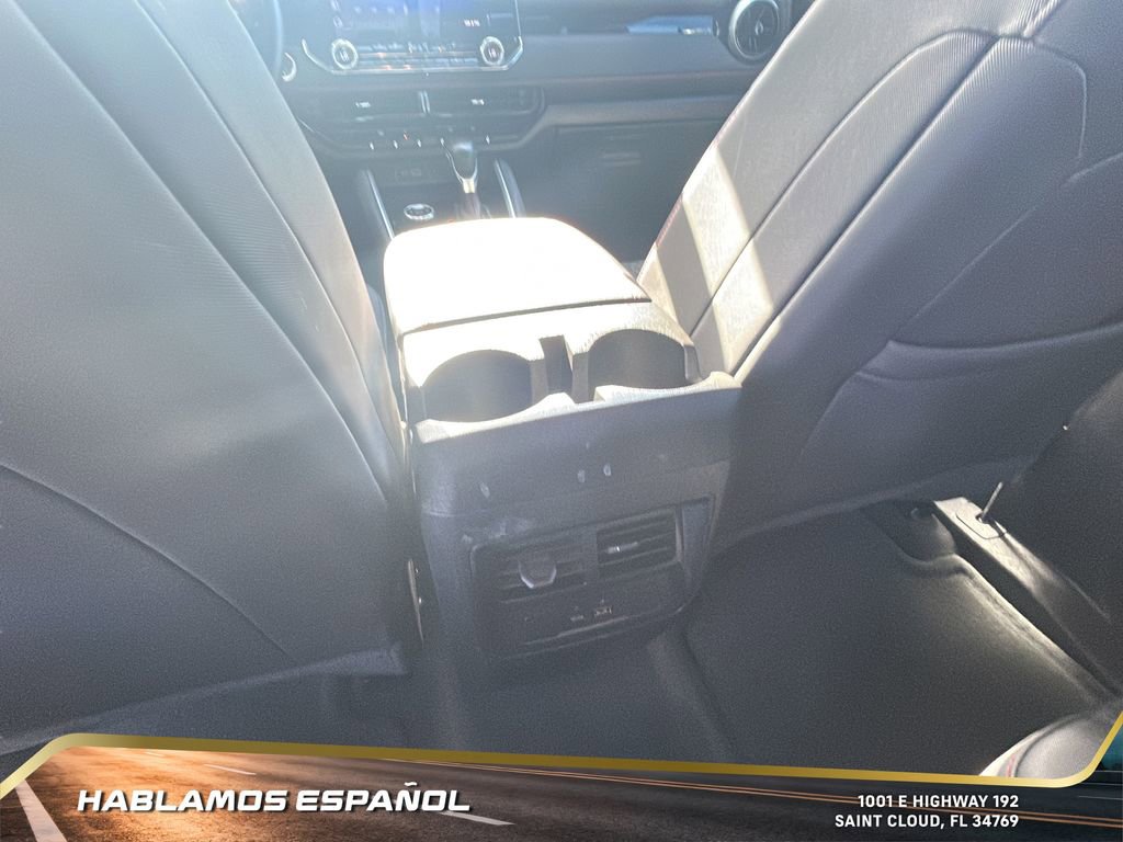 Used 2024 Chevrolet Colorado Z71 w/ Z71 Convenience Package 2 image 22