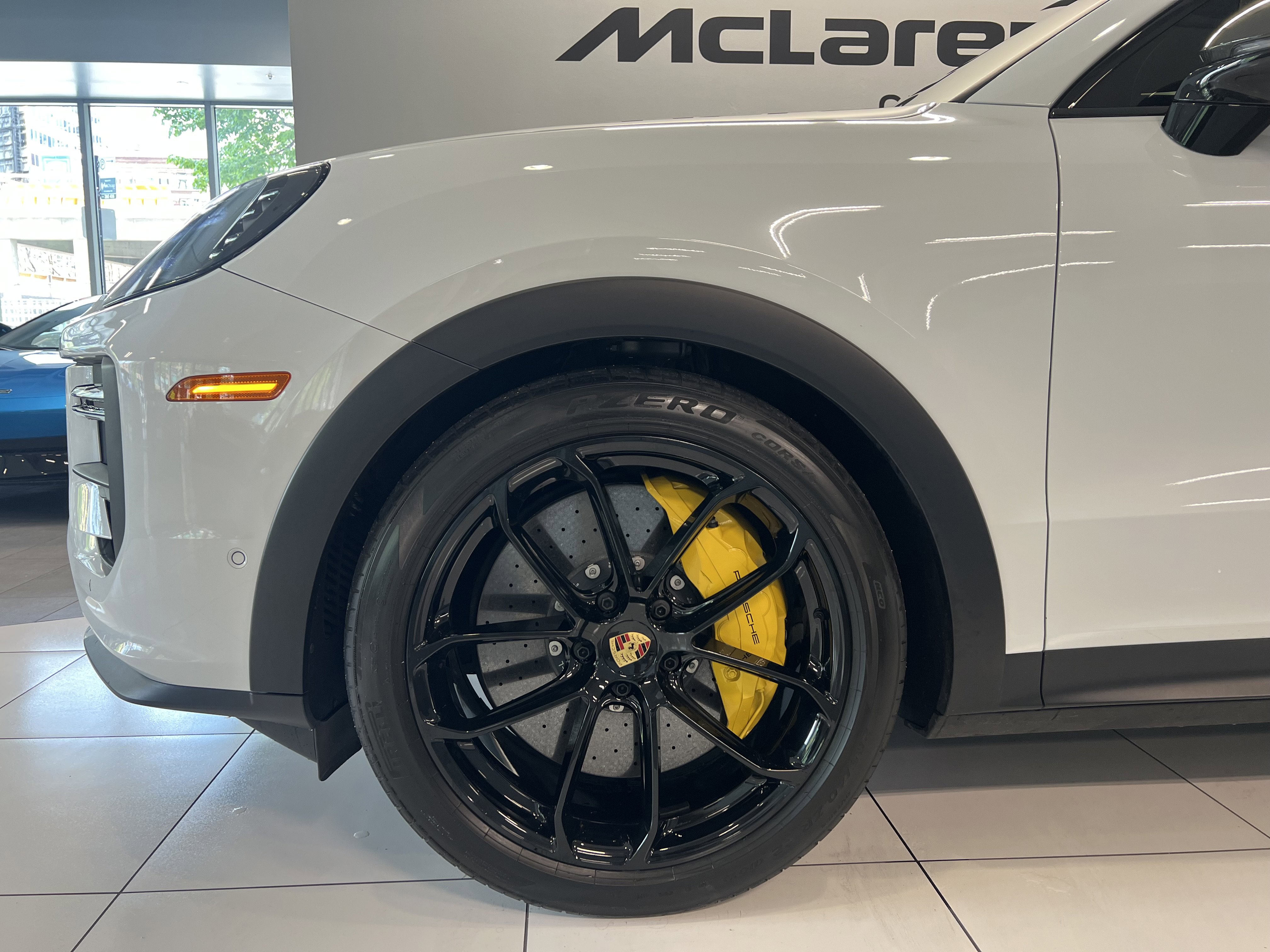 Used 2024 Porsche Cayenne Turbo GT AWD/4WD image 32