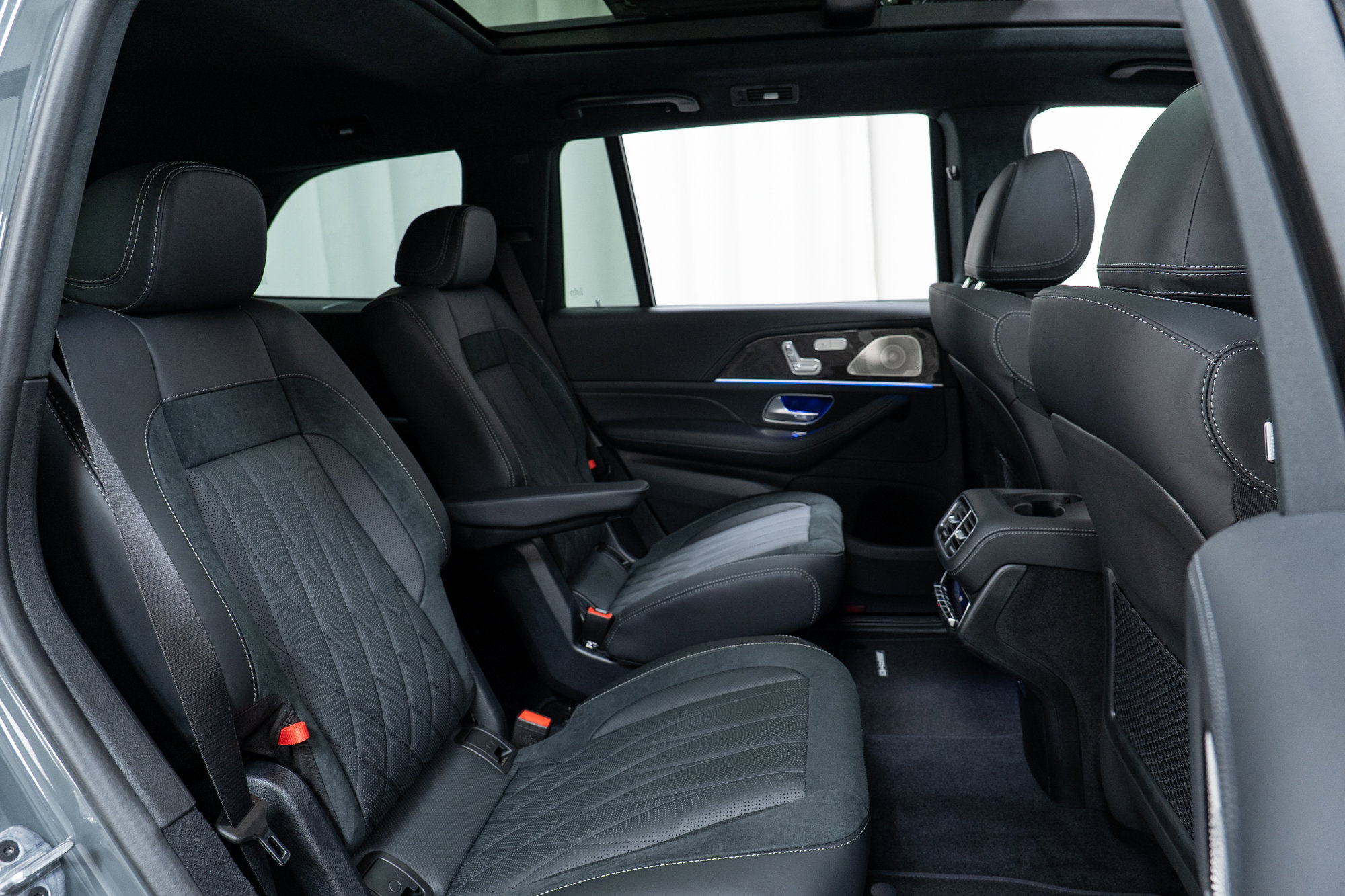 New 2026 Mercedes-Benz GLS 63 AMG 4MATIC image 29