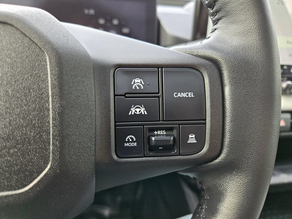 Used 2026 Toyota RAV4 Limited AWD/4WD image 21