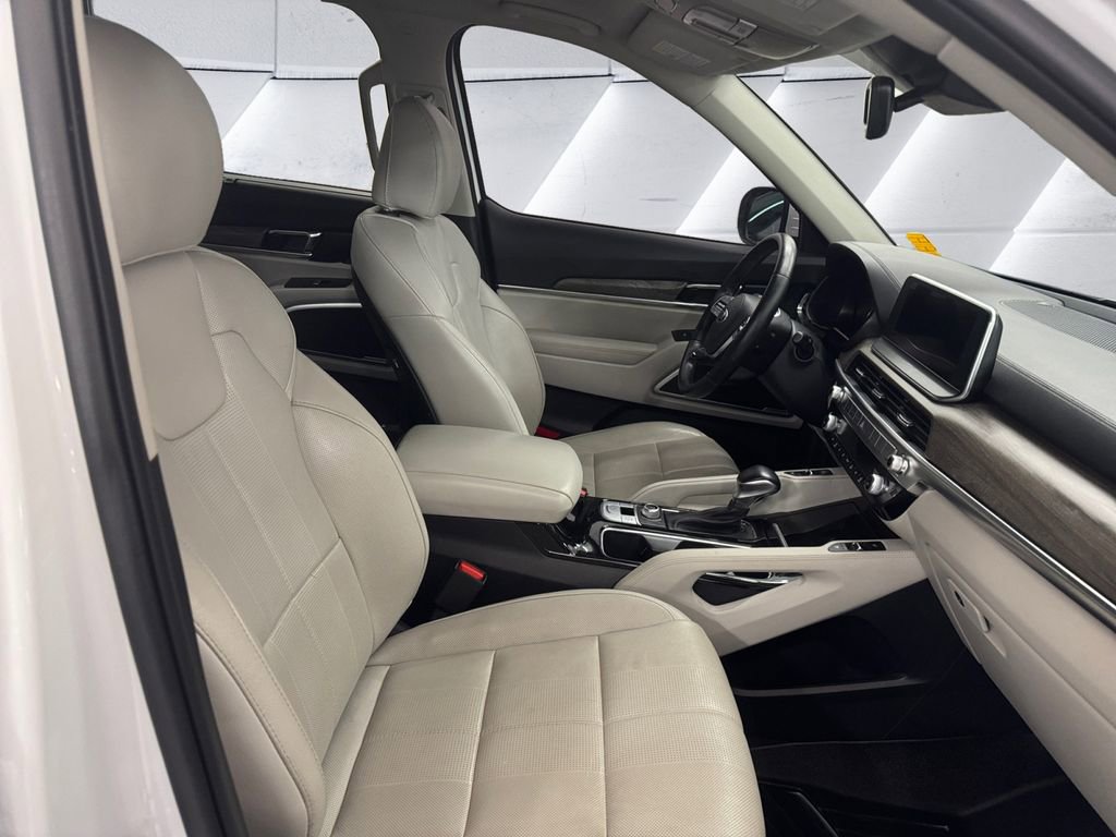 Used 2020 Kia Telluride EX w/ EX Premium Package image 13