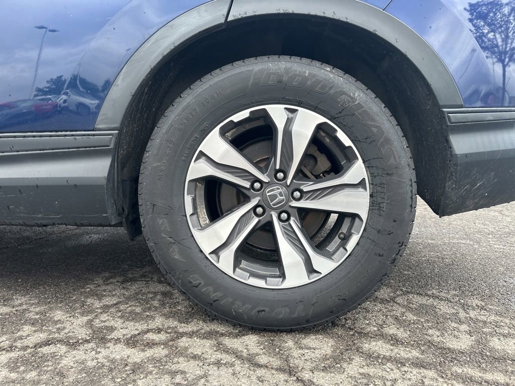 Used 2017 Honda CR-V LX image 4