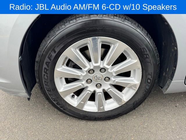 Used 2011 Toyota Sienna Limited w/ Premium Pkg image 11