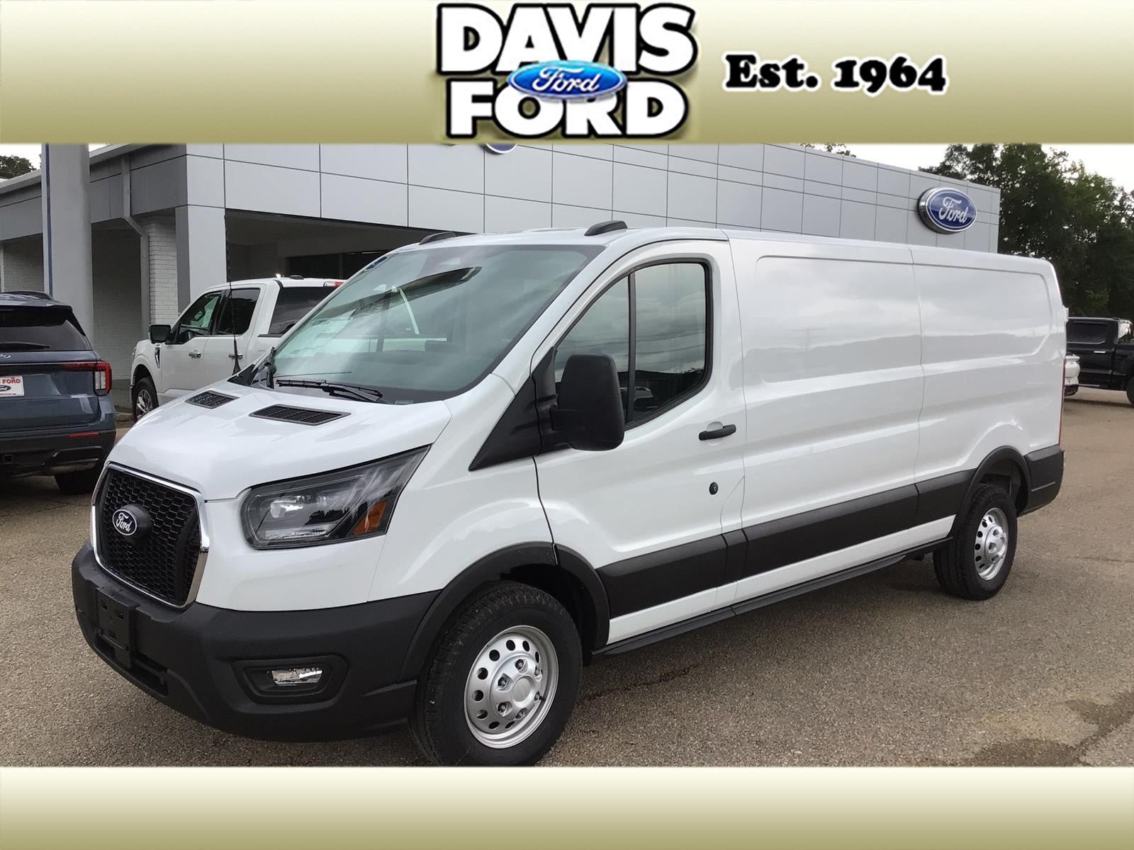 New 2026 Ford Transit 250 Low Roof AWD w/ Exterior Upgrade Package