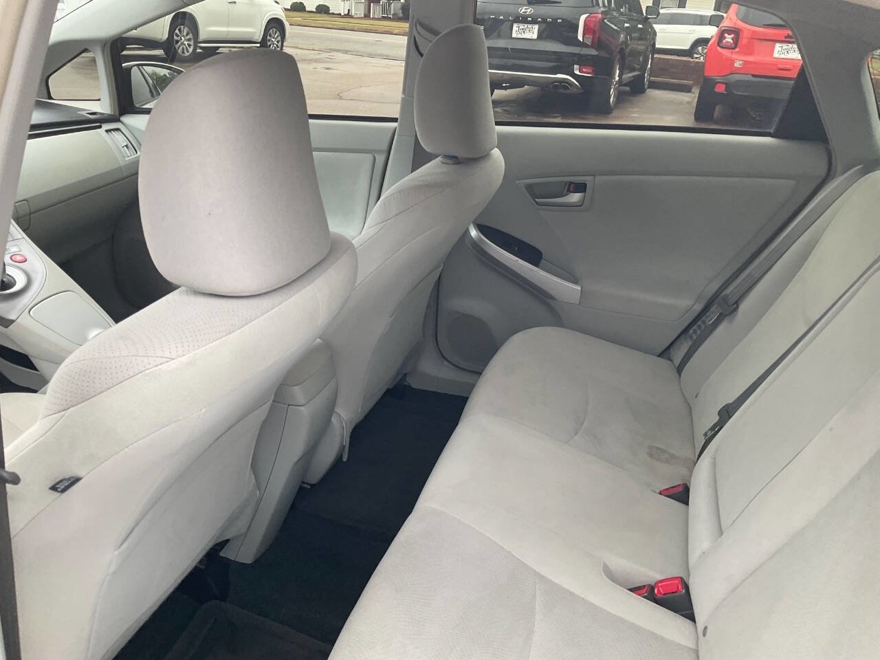 Used 2015 Toyota Prius Three FWD image 12