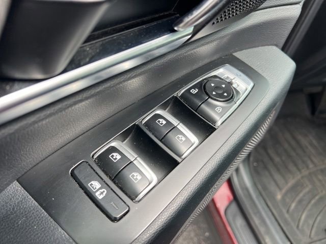 Used 2024 Kia Telluride EX w/ EX Captain's Chair Package AWD/4WD image 31