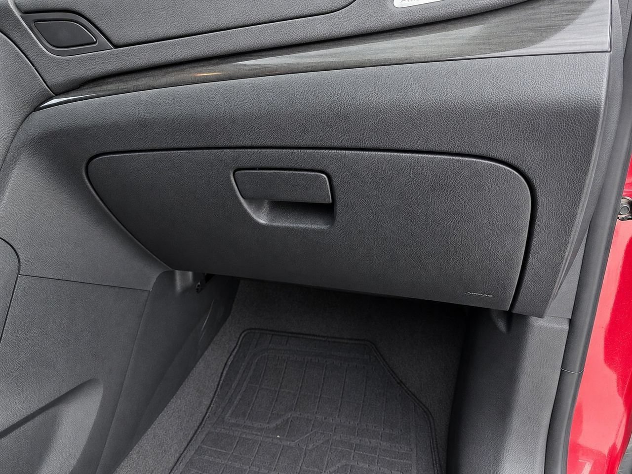 Certified 2015 Buick Encore Convenience FWD image 41