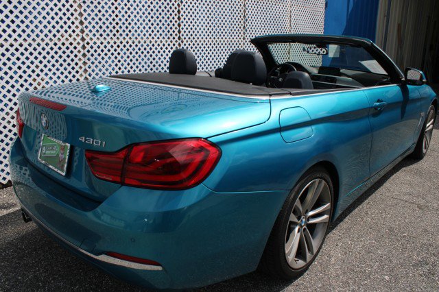 Used 2018 BMW 430i Convertible image 10