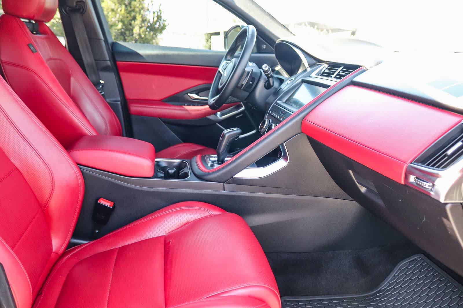 Used 2020 Jaguar E-PACE R-Dynamic HSE AWD/4WD image 16