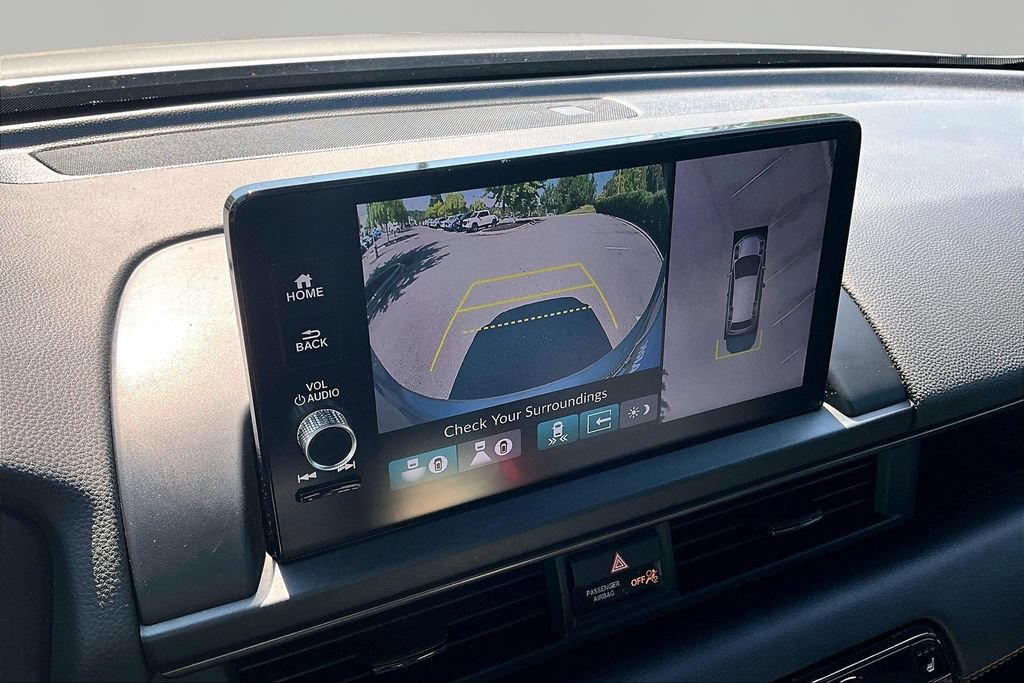 Certified 2025 Honda Pilot TrailSport image 11