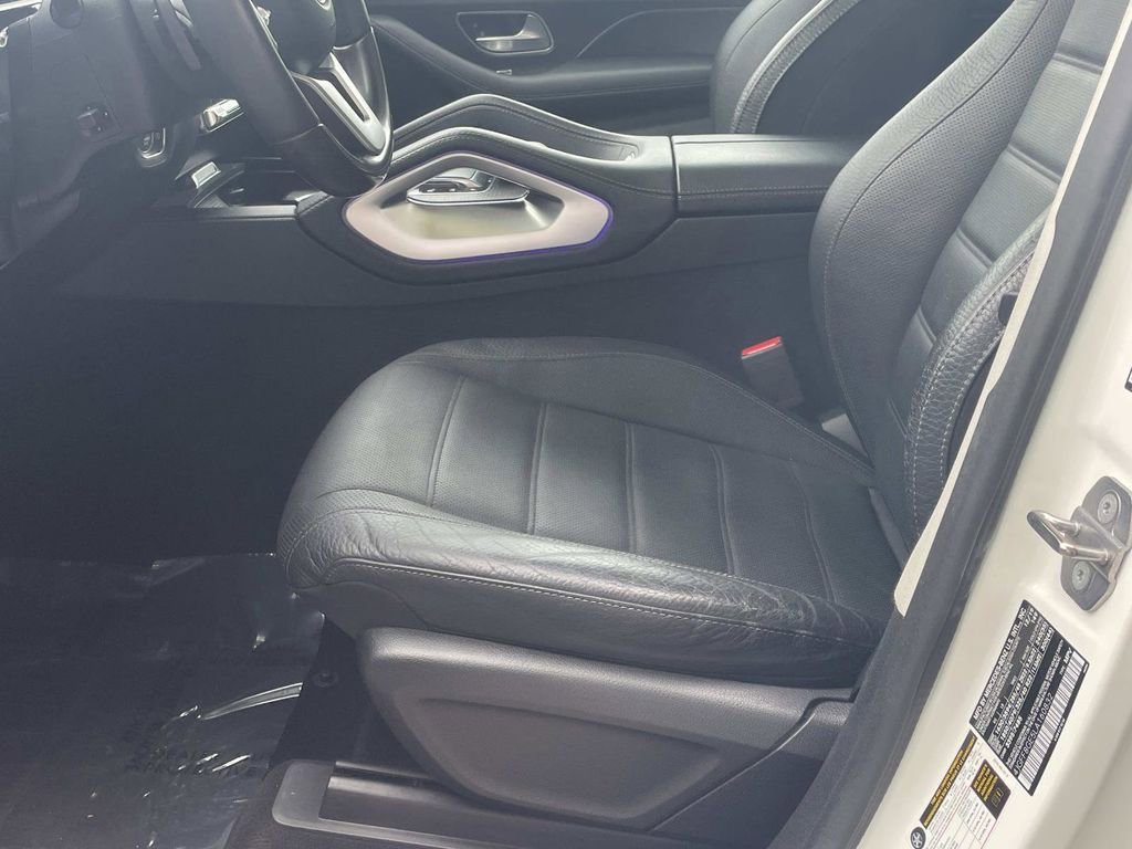 Used 2020 Mercedes-Benz GLS 580 4MATIC image 19