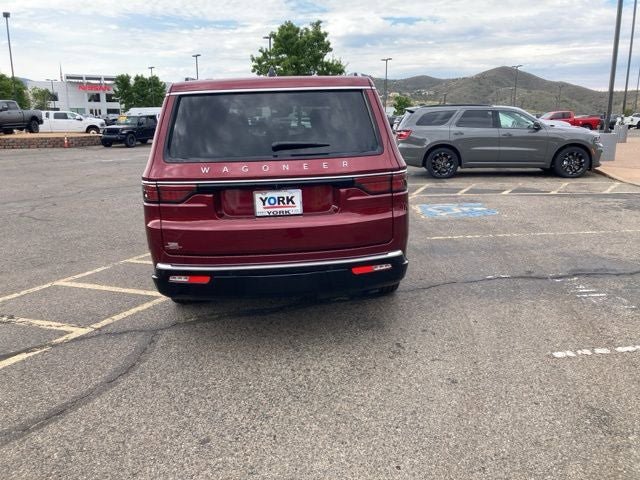 New 2025 Jeep Wagoneer L Series III w/ Premium Group I AWD/4WD image 7