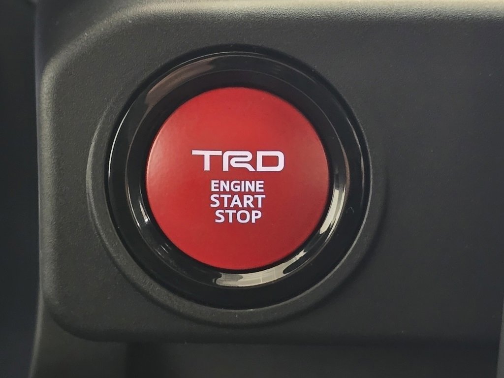 New 2025 Toyota Tacoma TRD Off-Road image 31